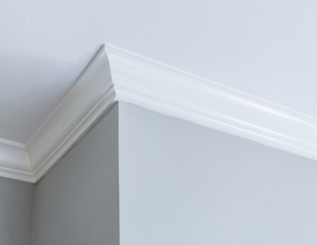 types of crown molding